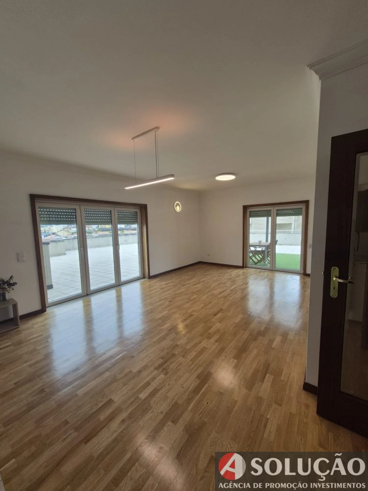 Apartamento T2 para Venda em Oliveira do Douro Foto 5