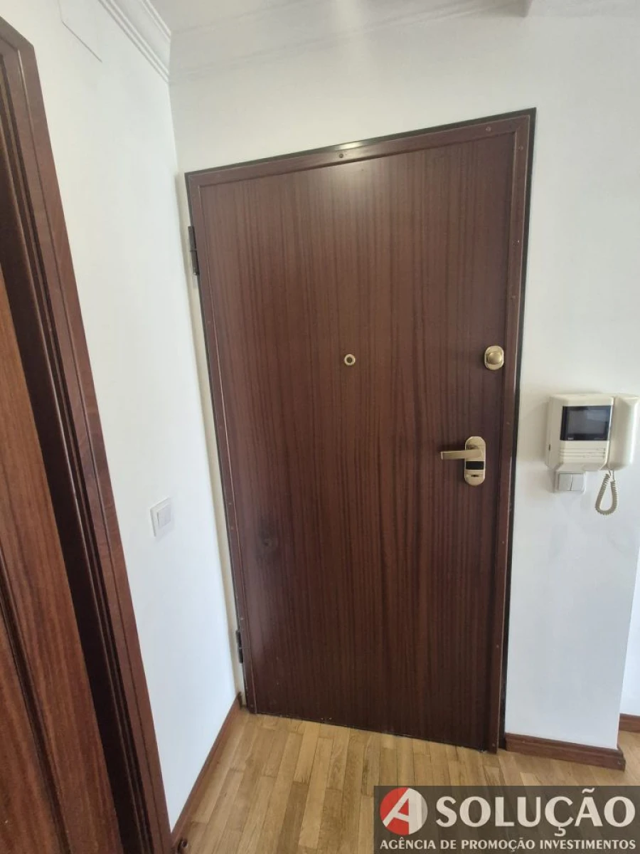 Apartamento T2 para Venda em Oliveira do Douro Foto 20