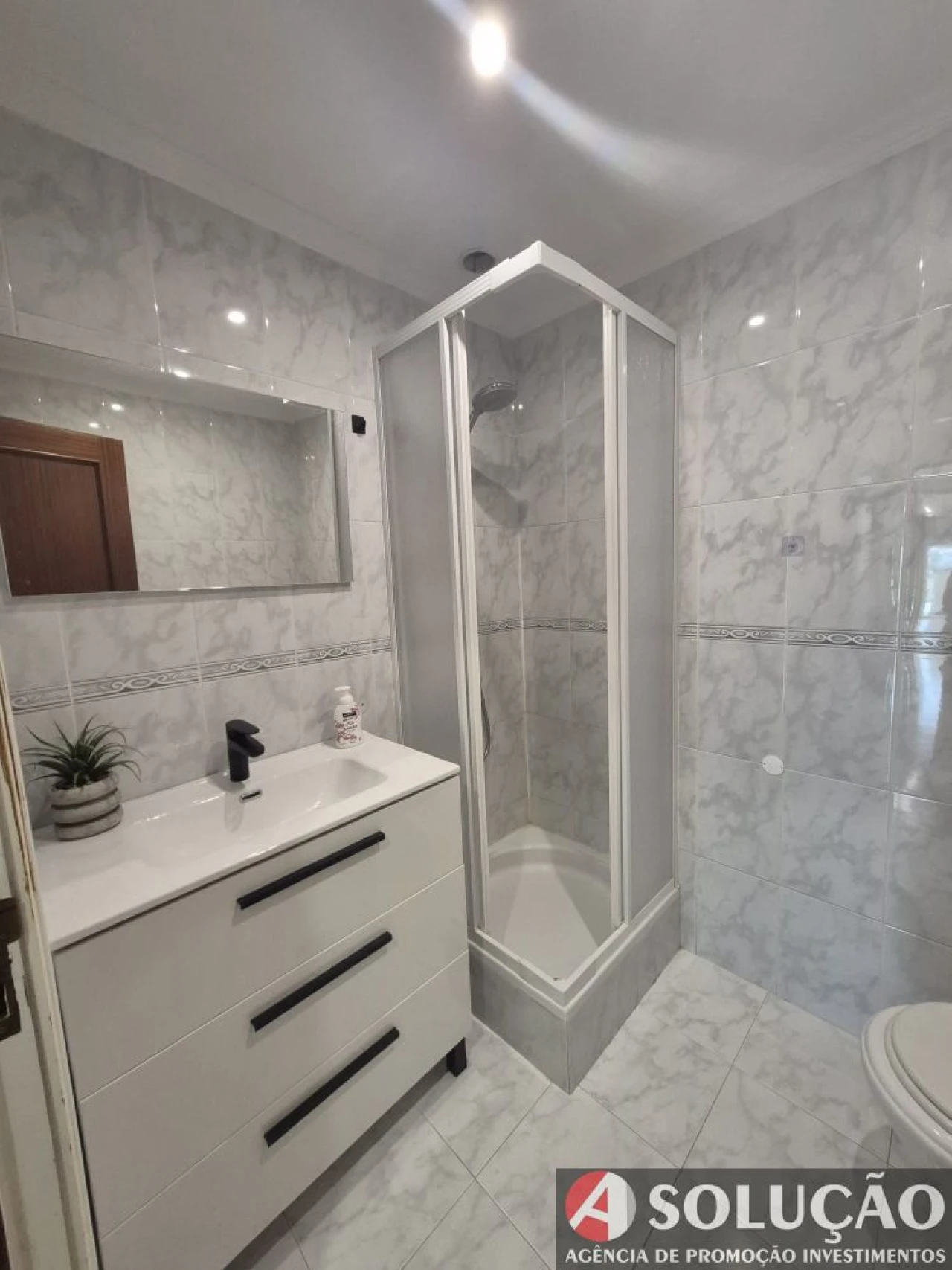 Apartamento T2 para Venda em Oliveira do Douro Foto 19