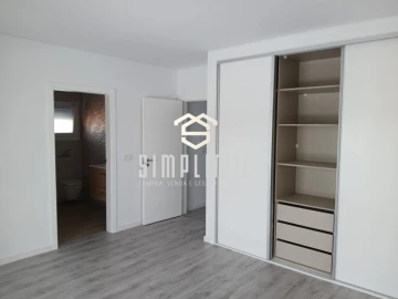 Moradia T3 para Venda em Fernao Ferro