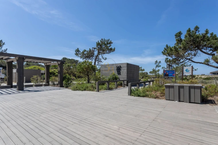 Moradia T3 para Venda em Carvalhal Foto 24