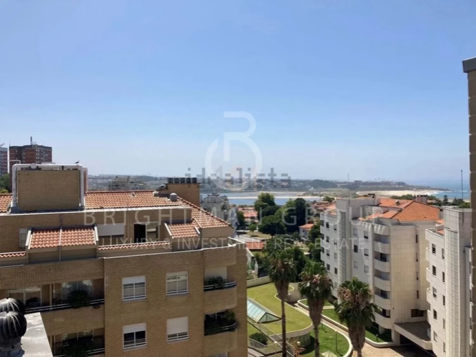Apartamento T3 para Venda em Aldoar, Foz do Douro e Nevogilde Foto 4