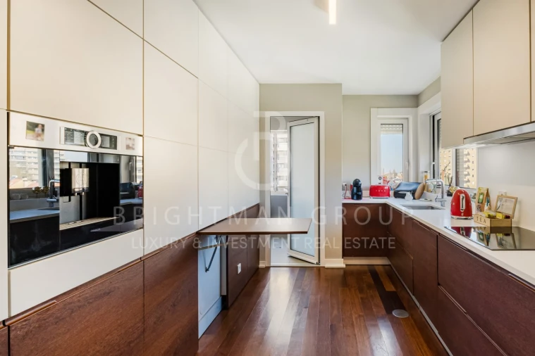 Apartamento T3 para Venda em Aldoar, Foz do Douro e Nevogilde Foto 17