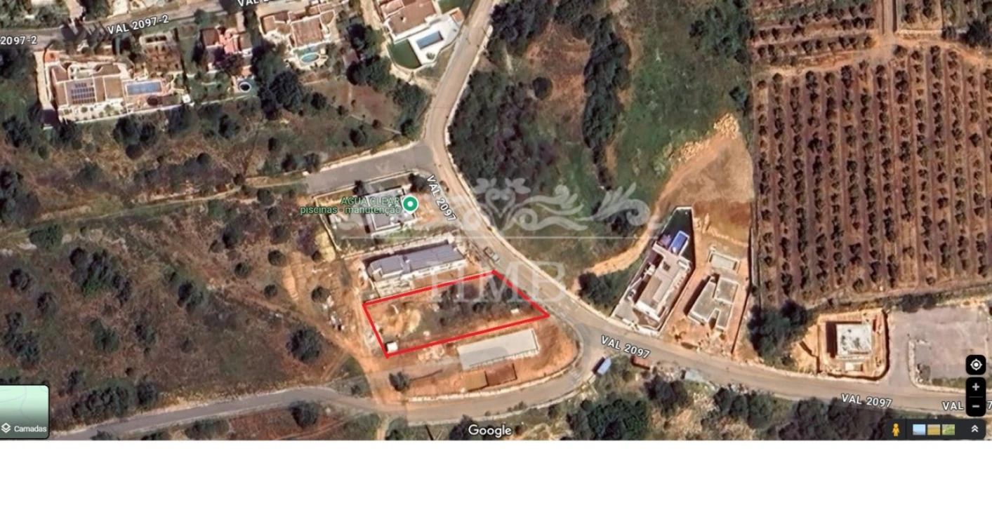 Terreno para Venda em Armação de Pera Foto 3