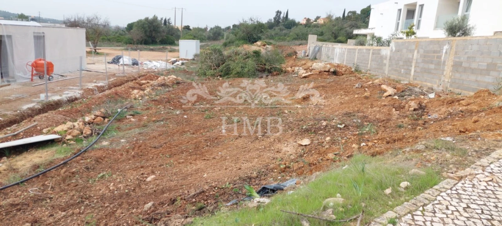 Terreno para Venda em Armação de Pera Foto 2