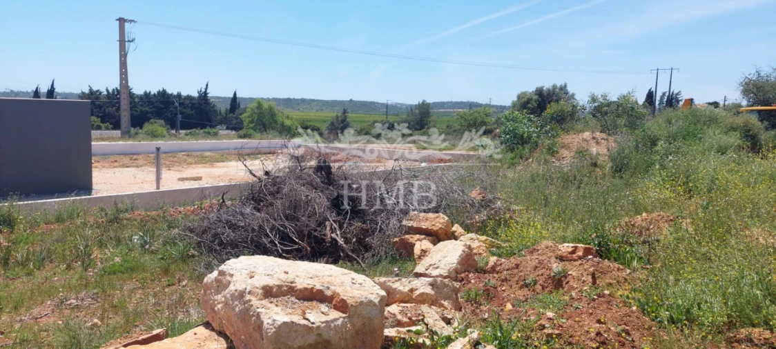 Terreno para Venda em Armação de Pera Foto 6