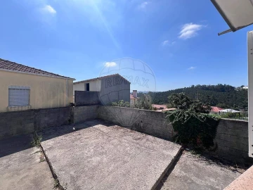 Moradia T3 para Venda em Canedo, Vale e Vila Maior