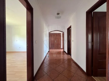 Moradia T3 para Venda em Canedo, Vale e Vila Maior
