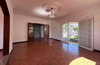 Moradia T3 para Venda em Canedo, Vale e Vila Maior