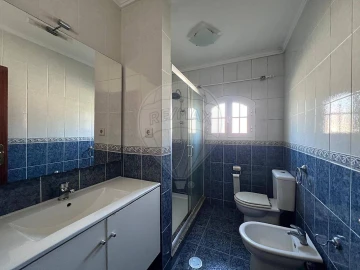 Moradia T3 para Venda em Canedo, Vale e Vila Maior