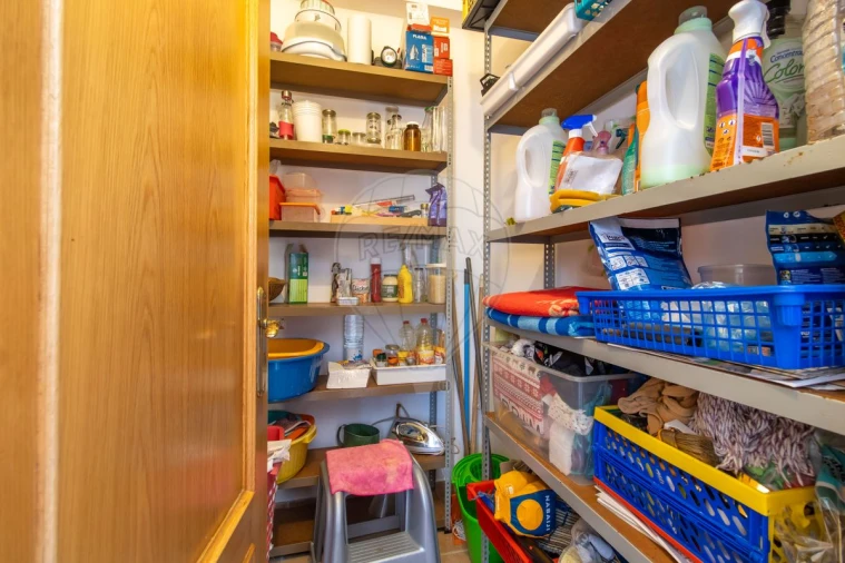 Moradia T4 para Venda em Silveira Foto 16