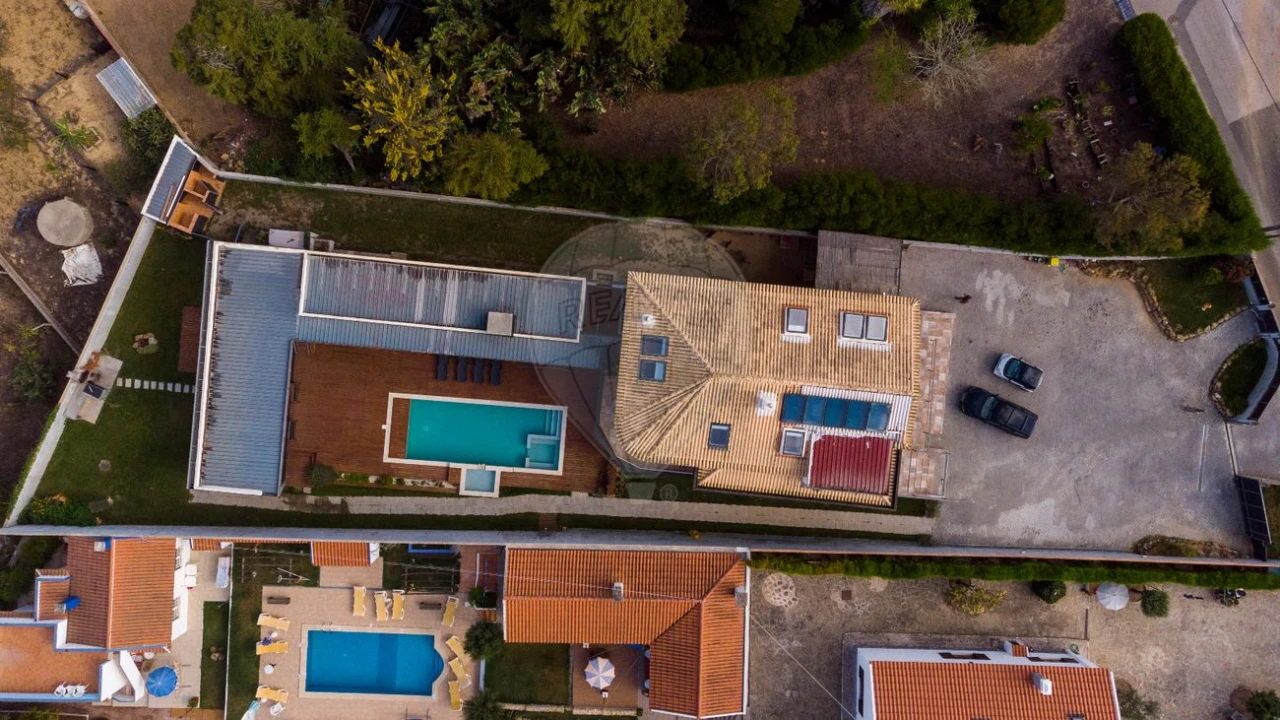 Negócio para Venda em Ericeira Foto 1