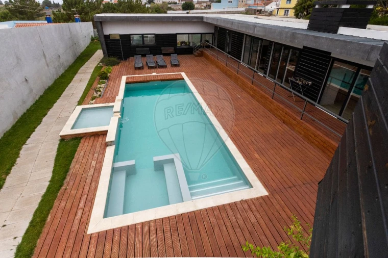 Negócio para Venda em Ericeira Foto 3