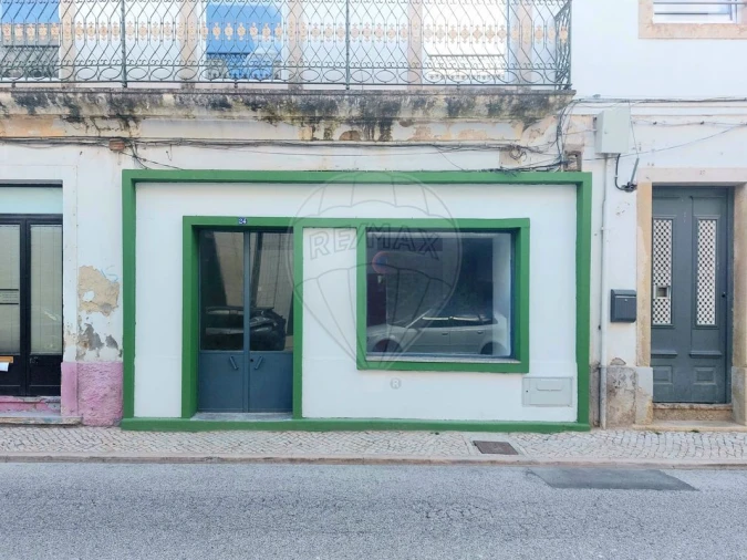 Loja para Venda em Alenquer (Santo Estêvão e Triana) Foto 2