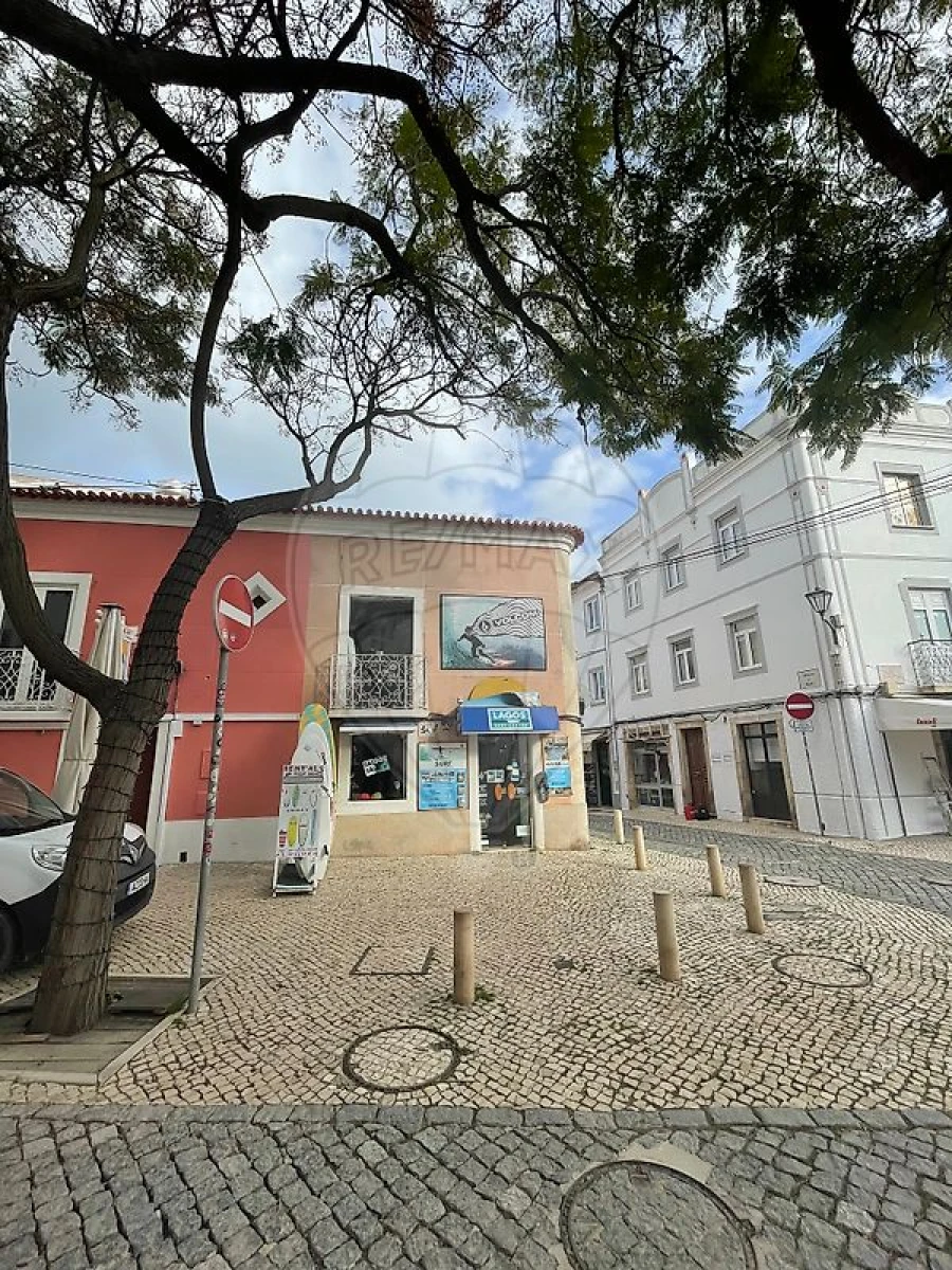 Loja para Venda em Lagos (São Sebastião e Santa Maria) Foto 1