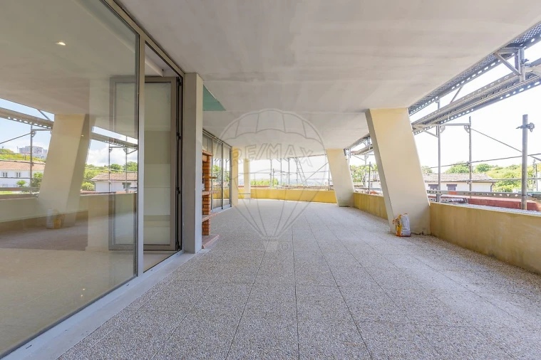 Apartamento T3 para Venda em São João da Madeira Foto 33
