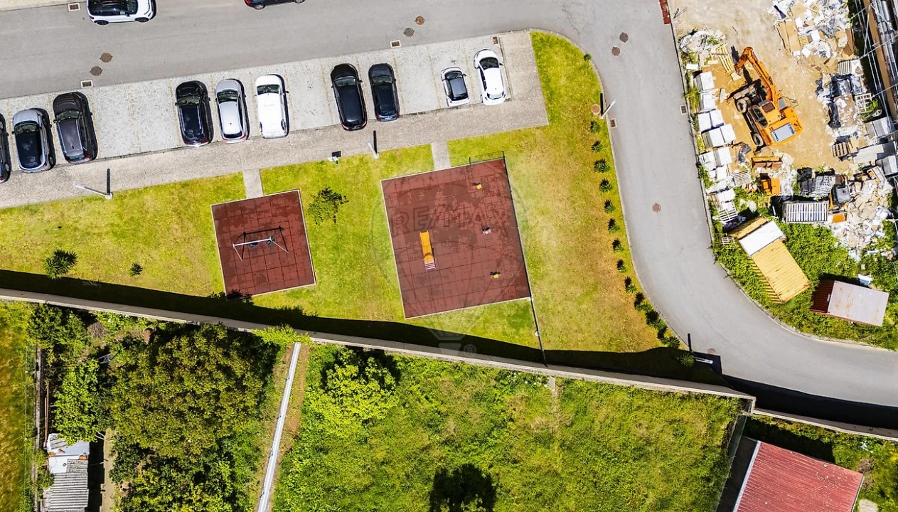 Apartamento T3 para Venda em São João da Madeira Foto 1