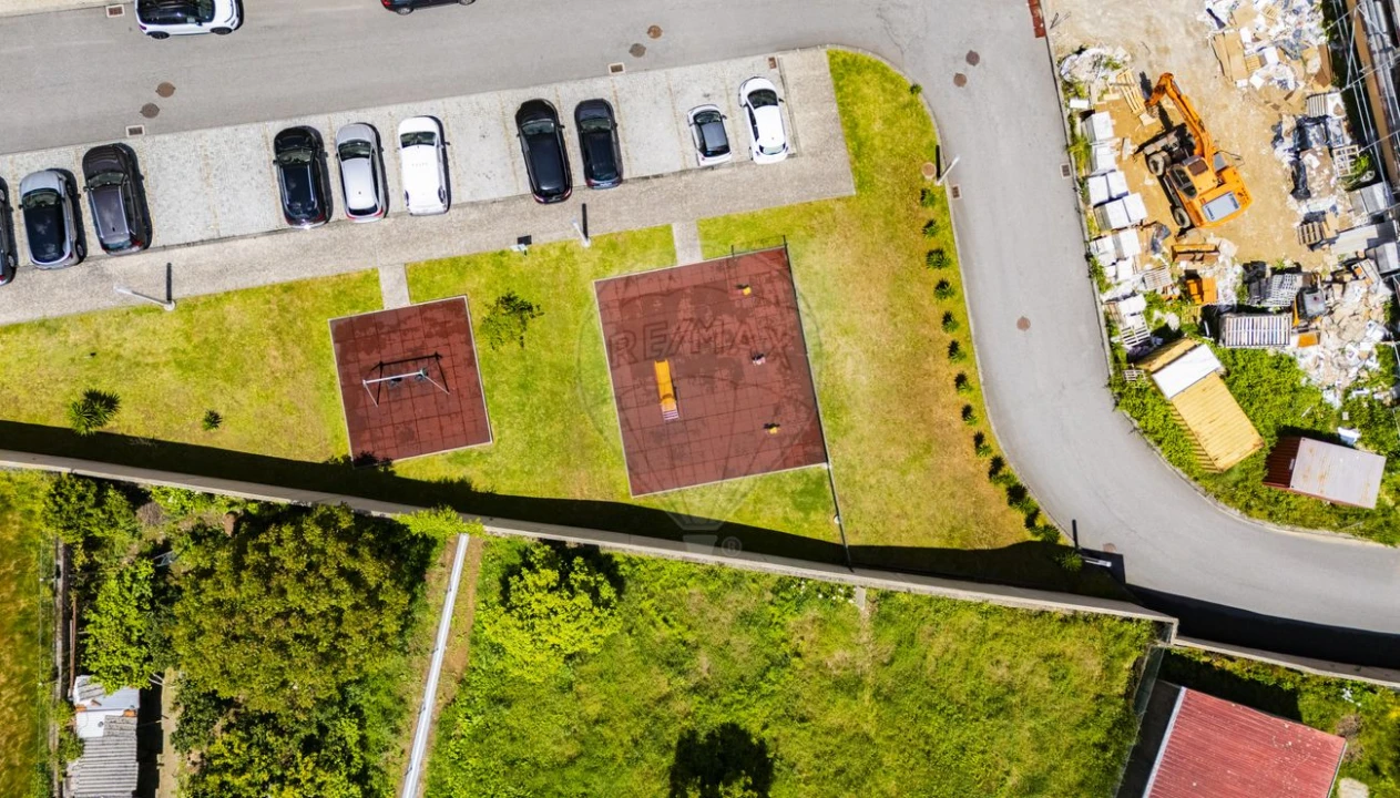 Apartamento T3 para Venda em São João da Madeira Foto 1