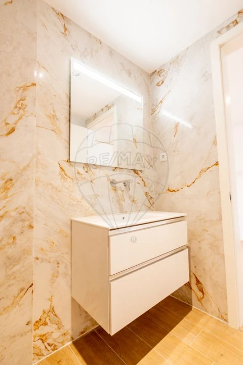 Apartamento T3 para Venda em São João da Madeira