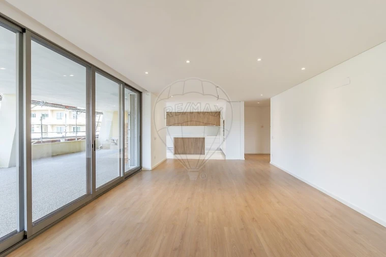 Apartamento T3 para Venda em São João da Madeira Foto 10