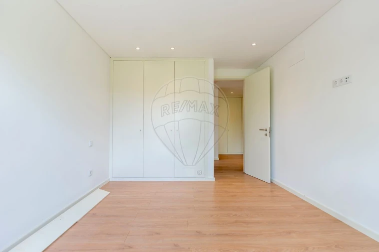 Apartamento T3 para Venda em São João da Madeira Foto 16