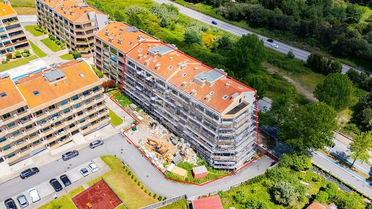 Apartamento T3 para Venda em São João da Madeira Foto 32