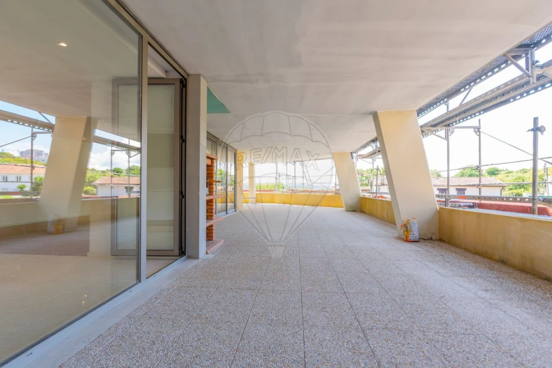 Apartamento T3 para Venda em São João da Madeira Foto 40