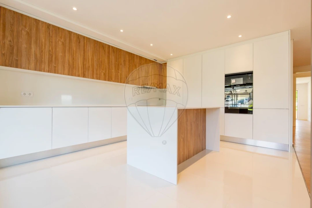Apartamento T3 para Venda em São João da Madeira Foto 37