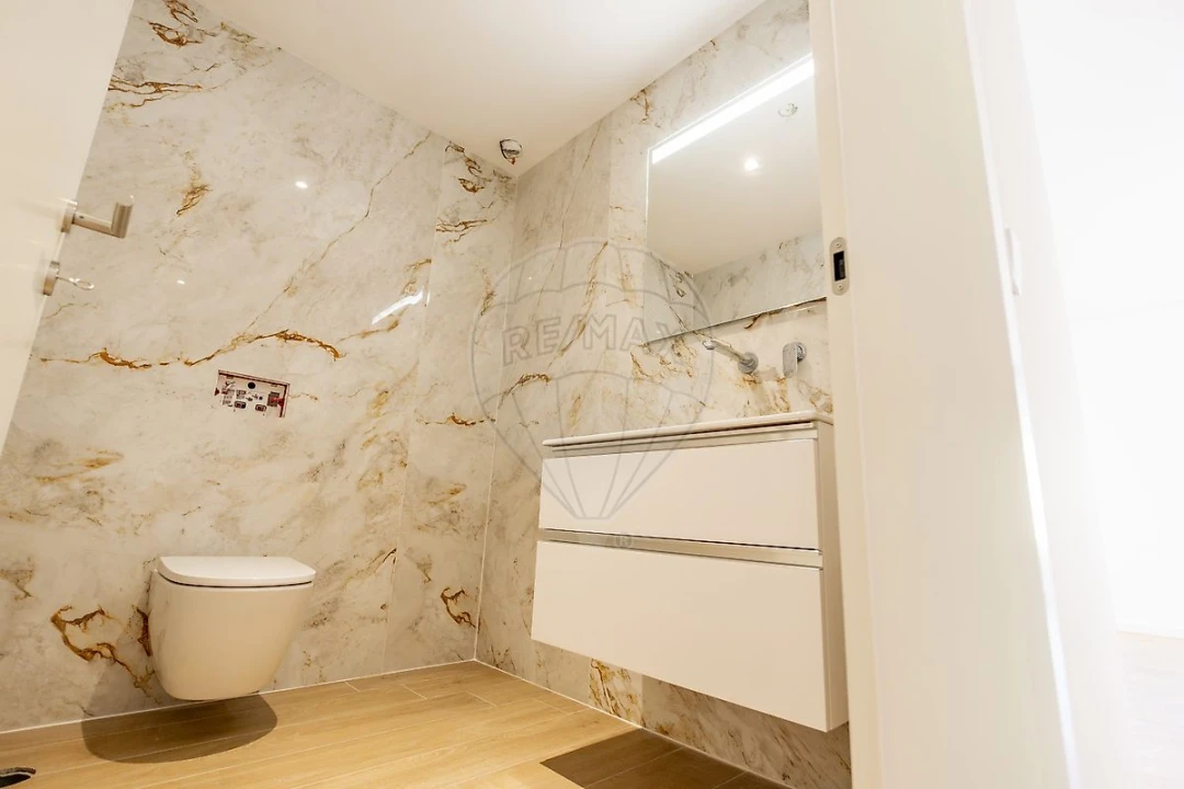Apartamento T3 para Venda em São João da Madeira Foto 6