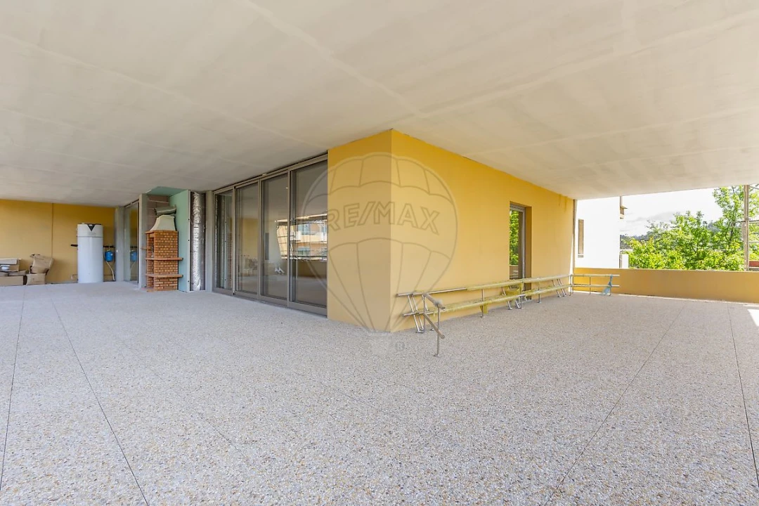 Apartamento T3 para Venda em São João da Madeira Foto 32