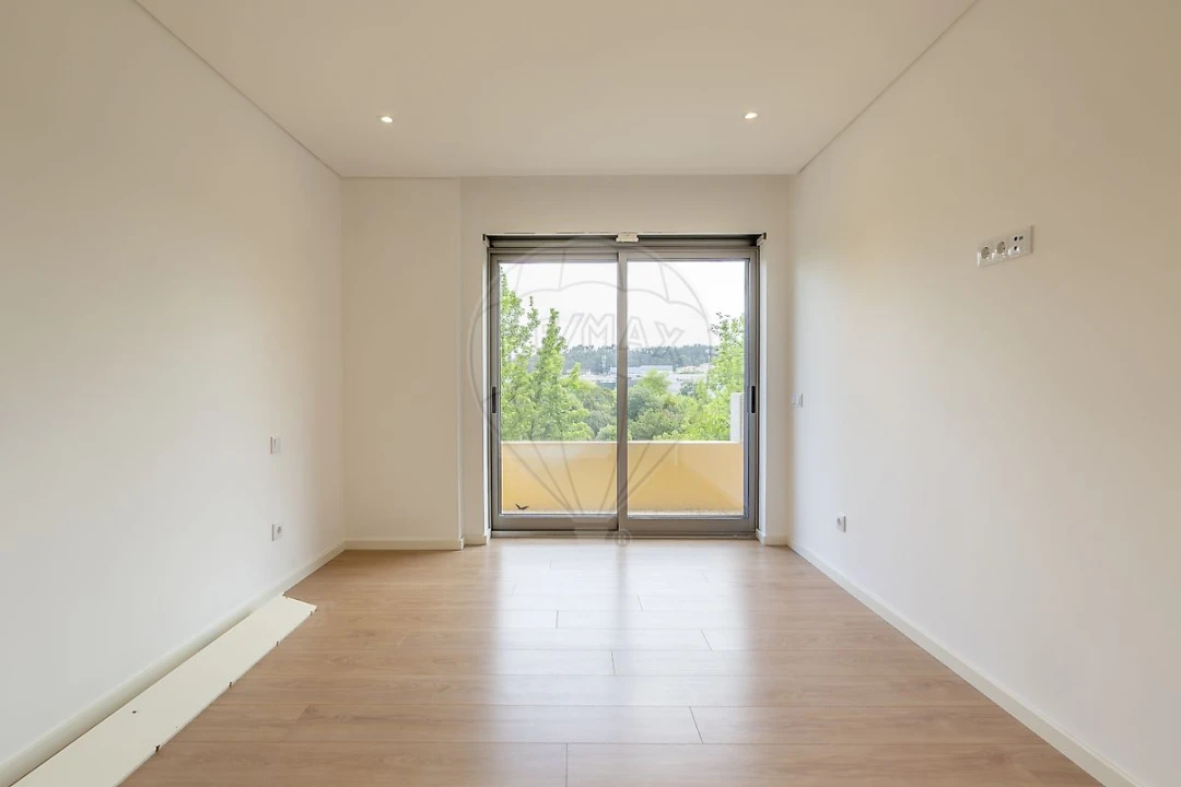 Apartamento T3 para Venda em São João da Madeira Foto 12