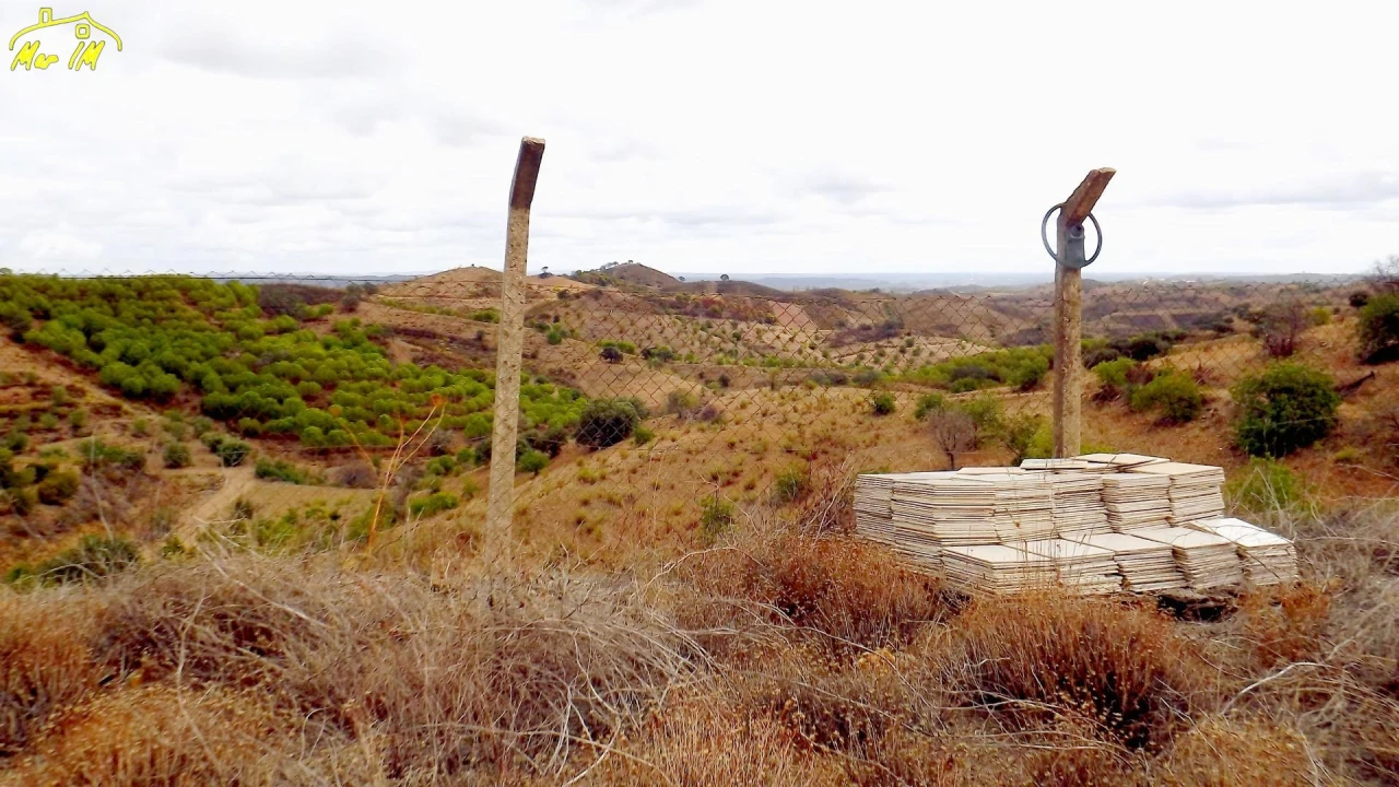 Terreno Comércio / Armazém para Venda em Odeleite Foto 29