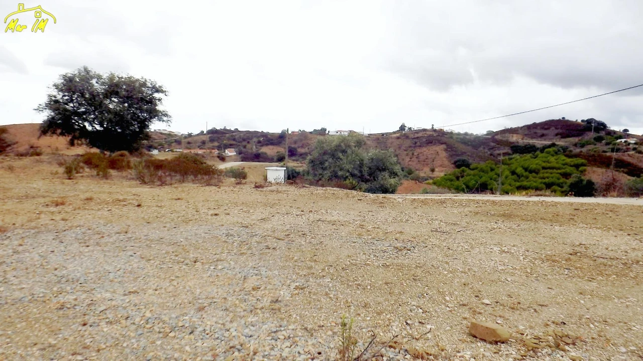 Terreno Comércio / Armazém para Venda em Odeleite Foto 34