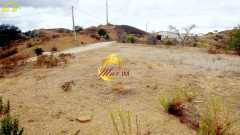 Terreno Comércio / Armazém para Venda em Odeleite