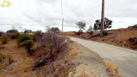 Terreno Comércio / Armazém para Venda em Odeleite