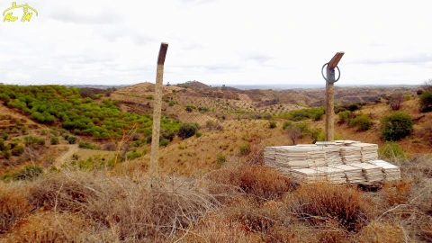 Terreno Comércio / Armazém para Venda em Odeleite
