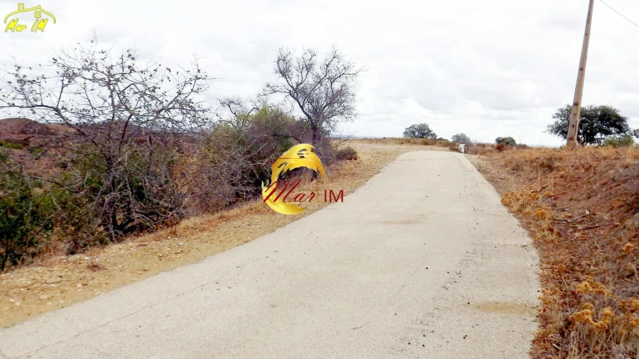 Terreno Comércio / Armazém para Venda em Odeleite Foto 49