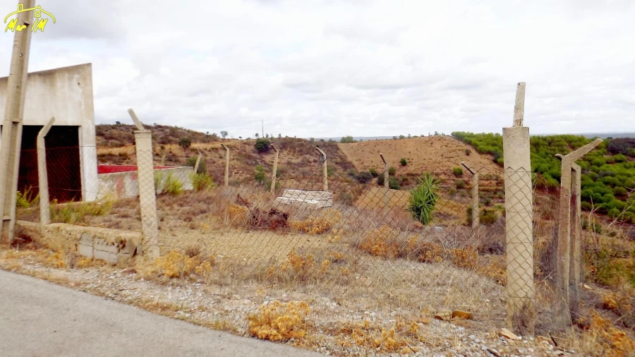 Terreno Comércio / Armazém para Venda em Odeleite Foto 50