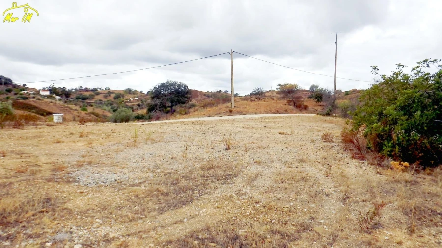 Terreno Comércio / Armazém para Venda em Odeleite Foto 36