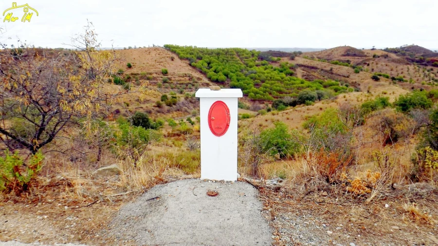 Terreno Comércio / Armazém para Venda em Odeleite Foto 4