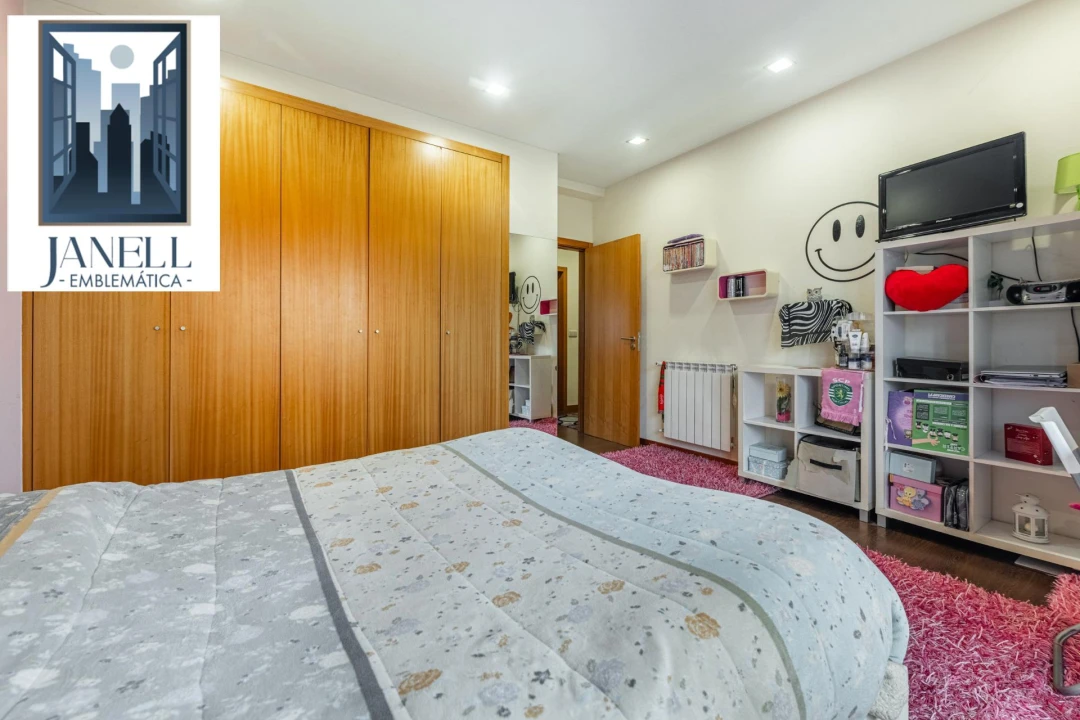 Moradia T4 para Venda em Pedralva Foto 12