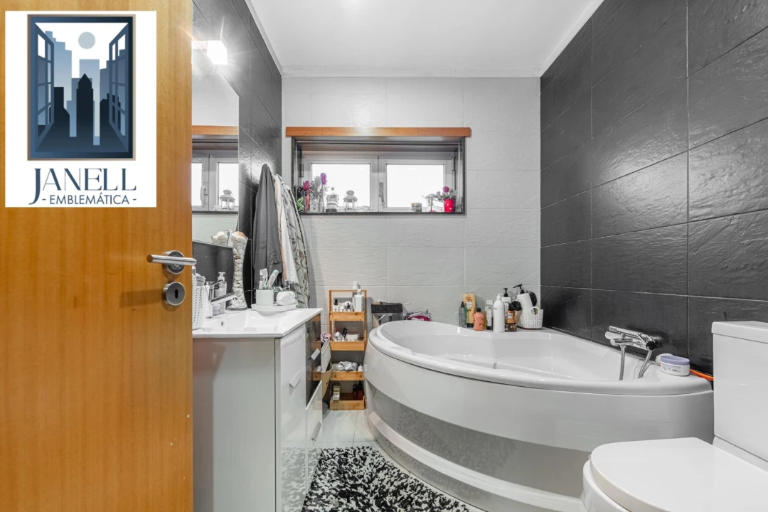 Moradia T4 para Venda em Pedralva Foto 20