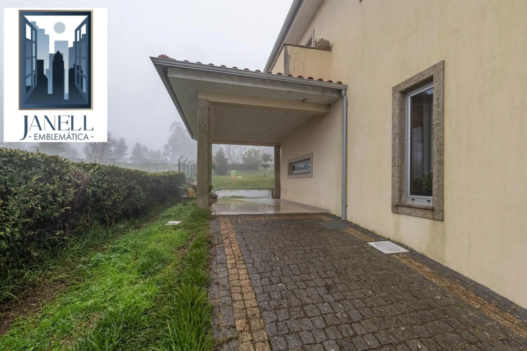 Moradia T4 para Venda em Pedralva Foto 25