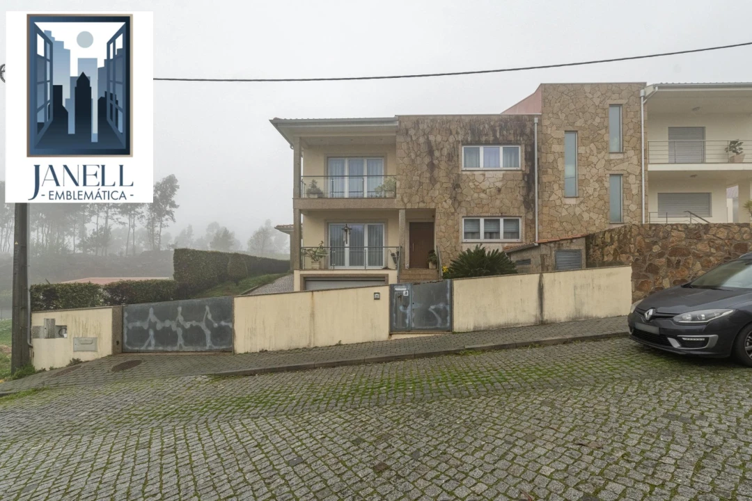 Moradia T4 para Venda em Pedralva Foto 27