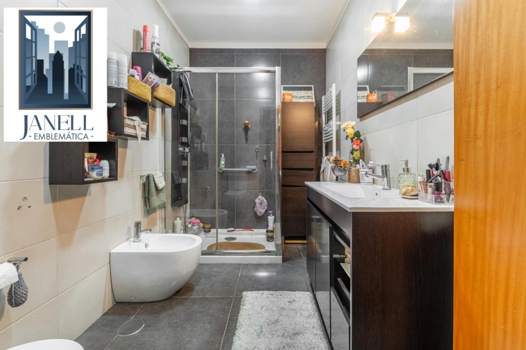 Moradia T4 para Venda em Pedralva Foto 10