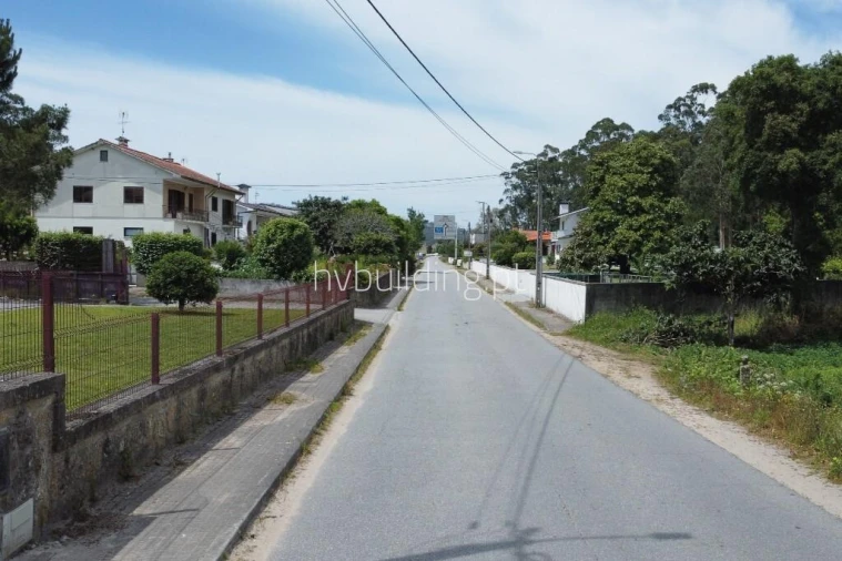 Terreno para Venda em Gemeses Foto 3
