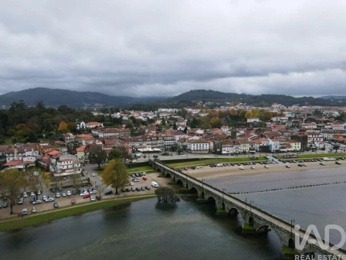 Moradia T4 para Venda em Fornelos e Queijada Foto 20