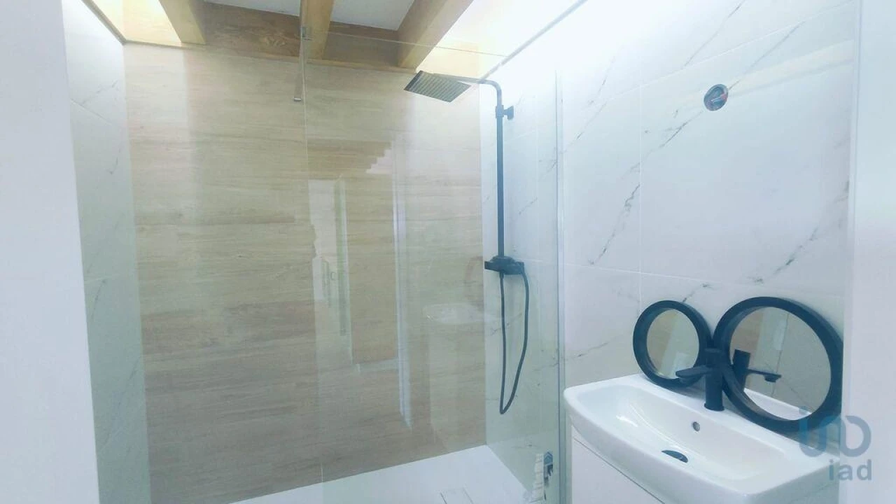 Moradia T4 para Venda em Fornelos e Queijada Foto 9