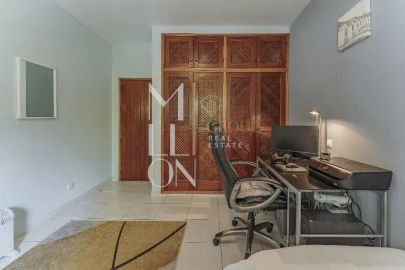 Moradia T4 para Venda em Boliqueime