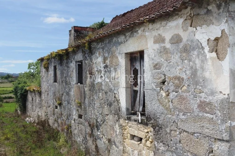 Moradia T5 para Venda em Vila Cova e Feitos Foto 9